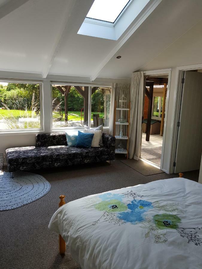 Centennial House Taupo Exterior photo